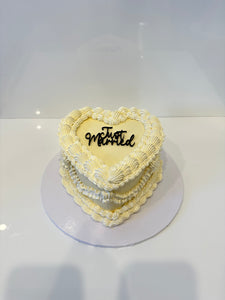 Vintage Heart Cake (any colour theme!)