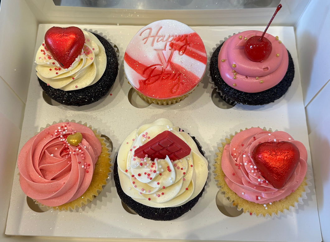 Valentine's Day Cupcakes - 6 Pack