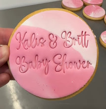 Load image into Gallery viewer, Round Custom Sugar Cookies
